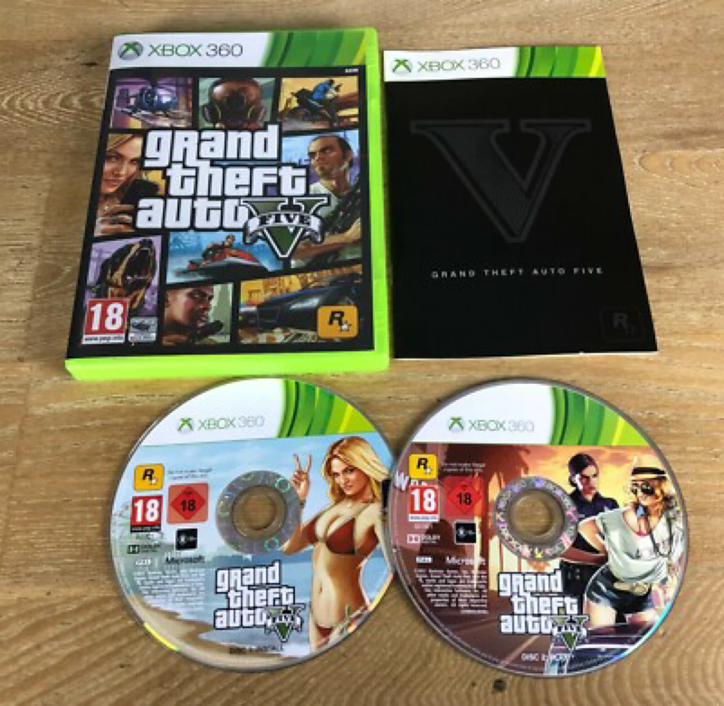 Grand Theft Auto V - Xbox 360 Game