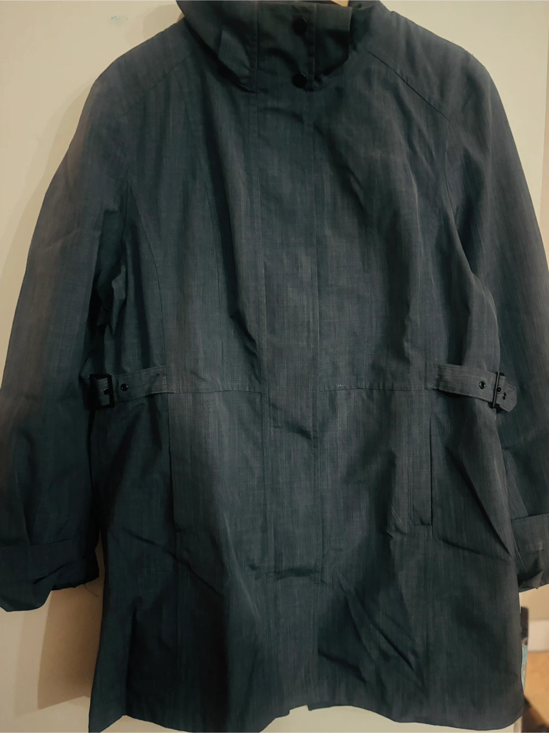 Kirkland Signature Ladies' Raincoat Size L/G
