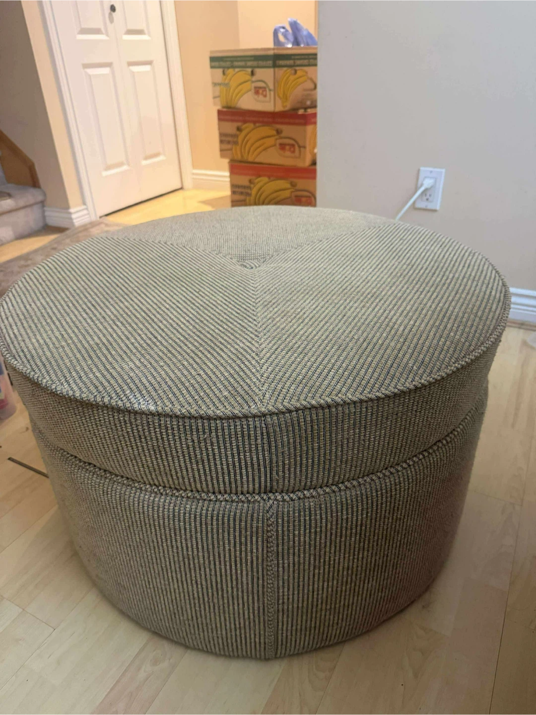 Round Storage Ottoman