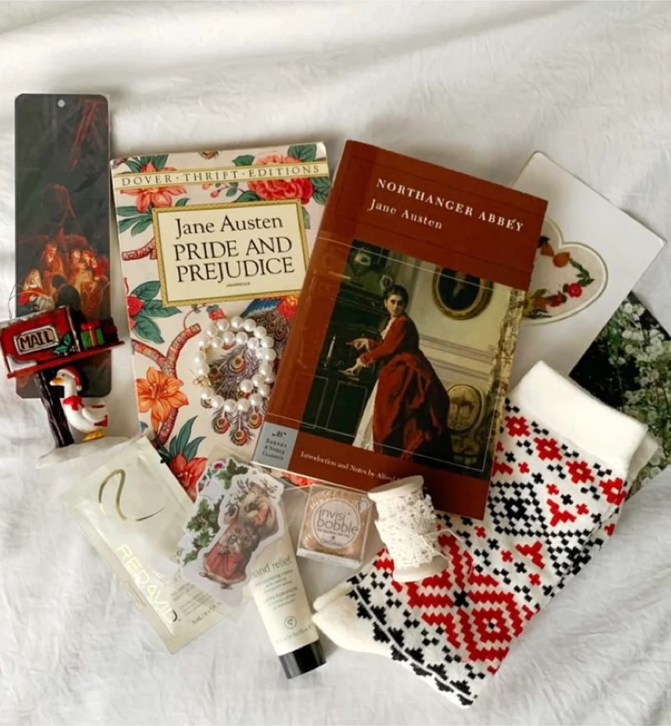Monthly mystery bundles $15-$30-$50 - photo 2