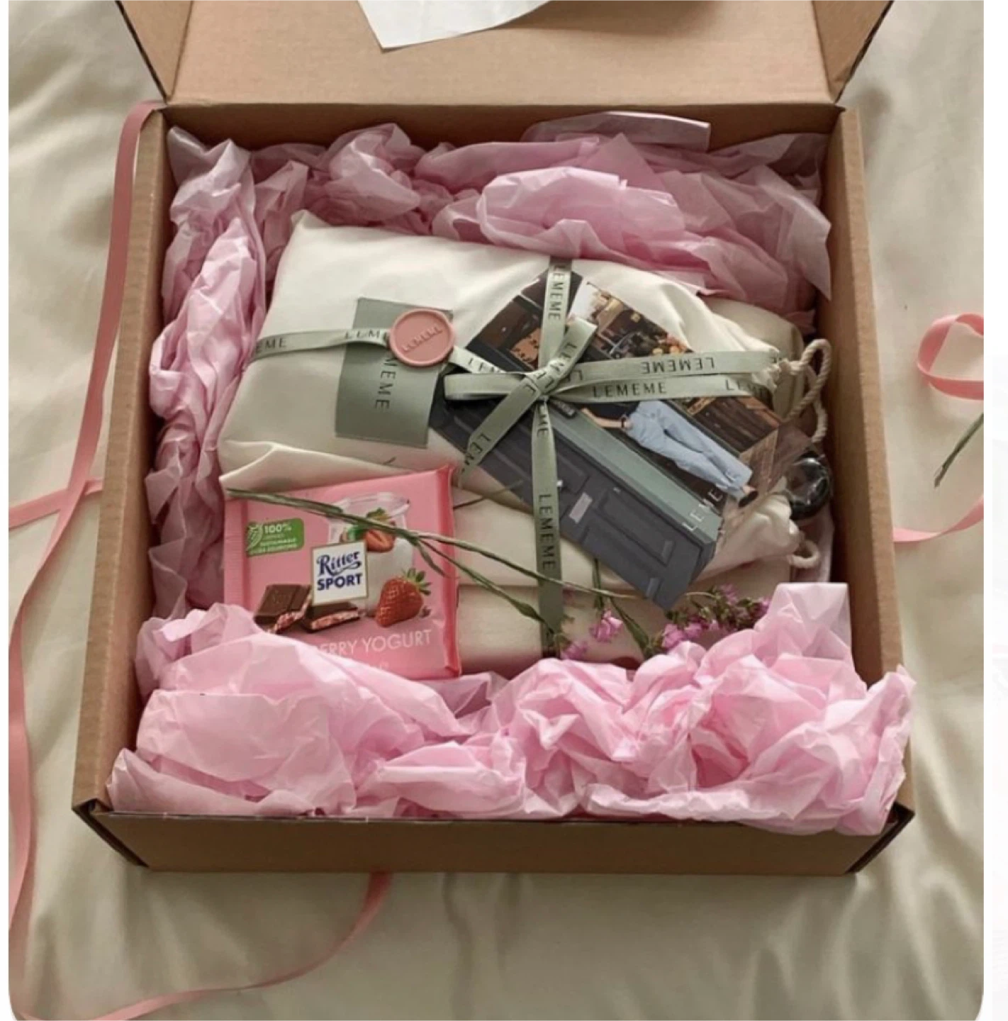 Monthly mystery bundles $15-$30-$50 - photo 3