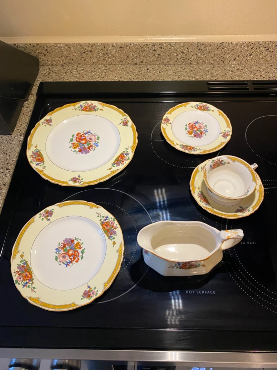 China Dinner Set - photo 2