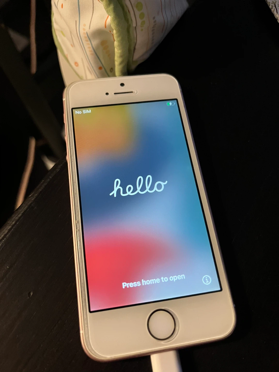 iPhone SE (Rose Gold) - Volume Not Working