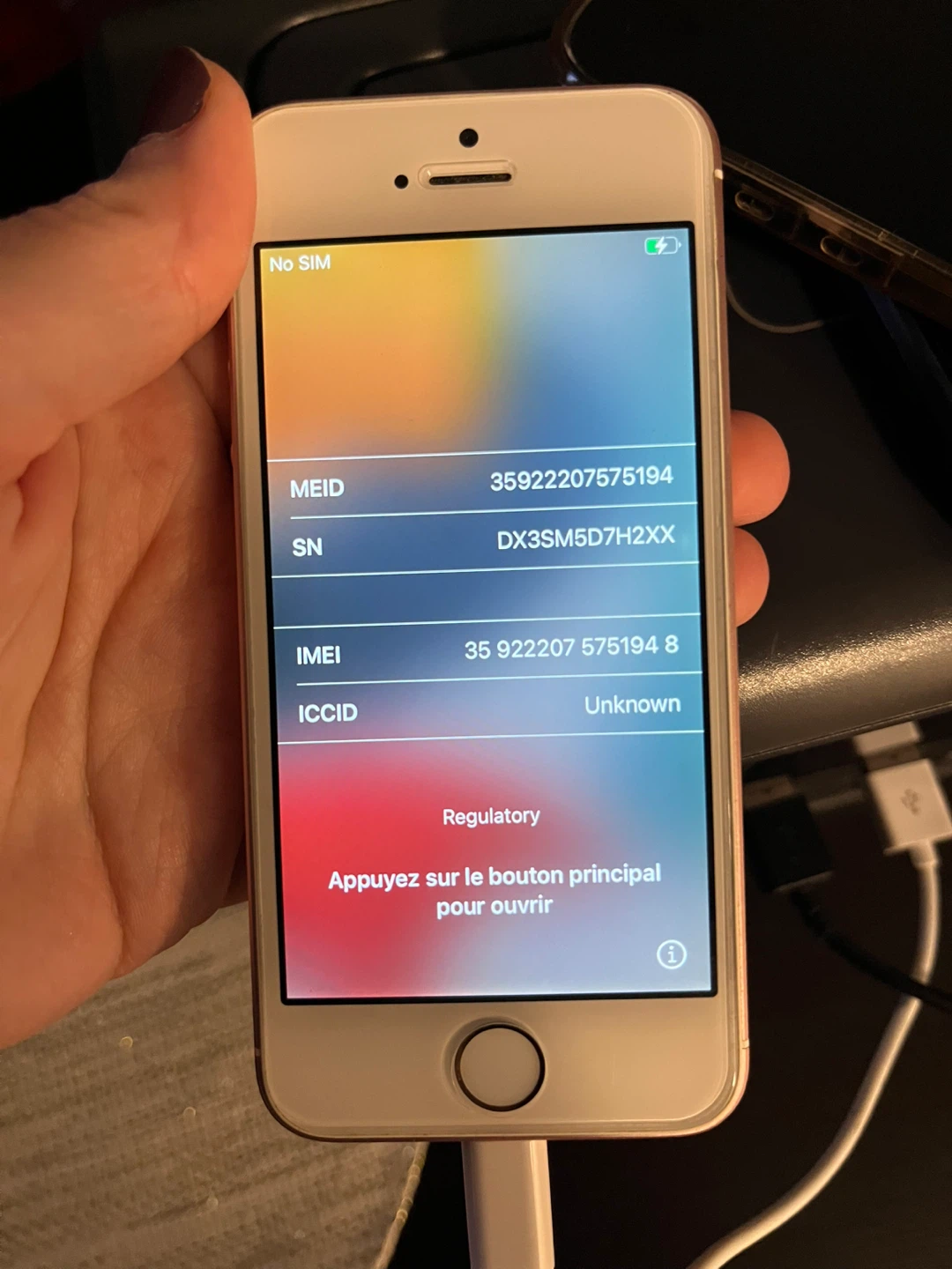 iPhone SE (Rose Gold) - Volume Not Working - photo 3
