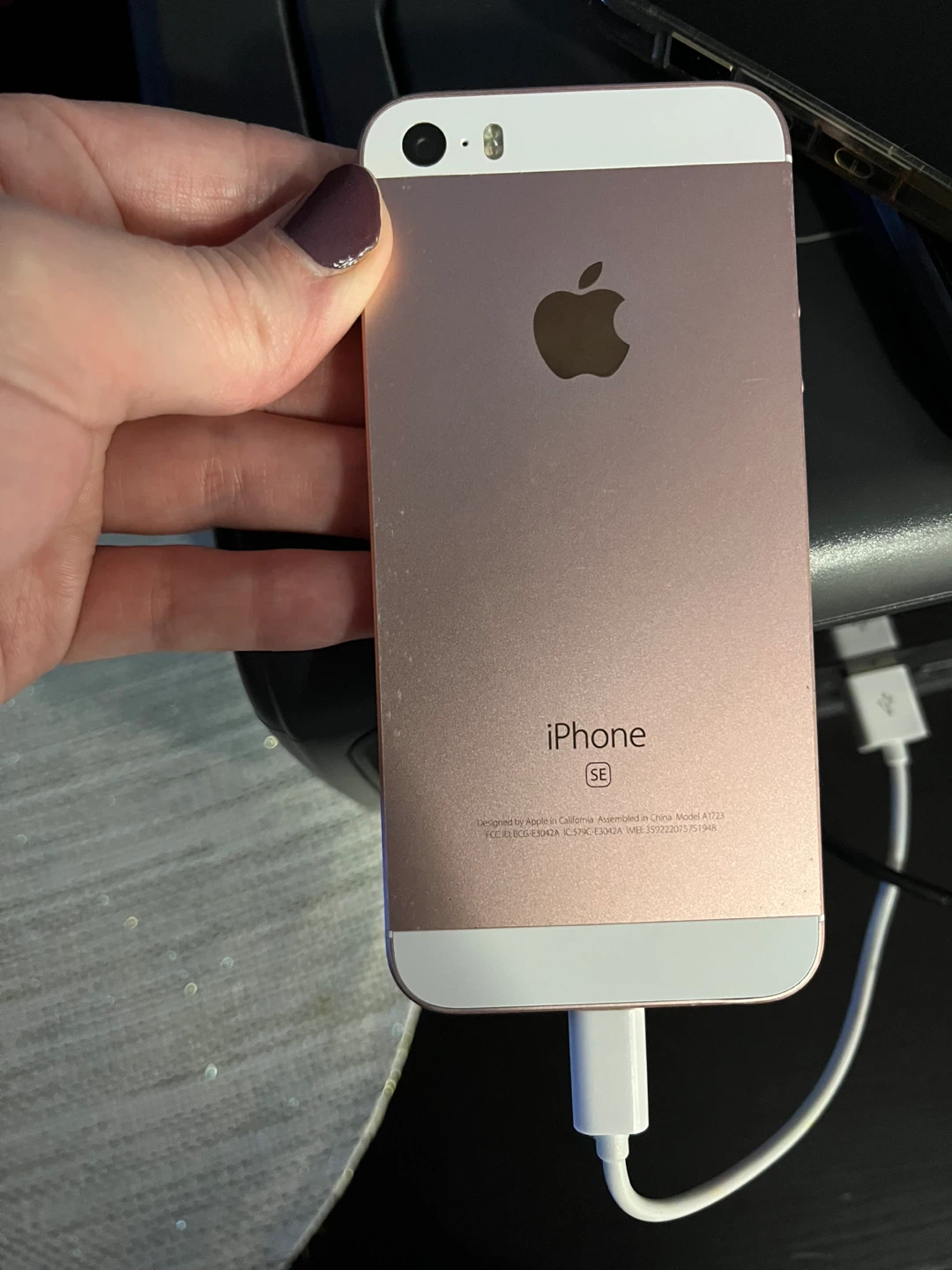 iPhone SE (Rose Gold) - Volume Not Working - photo 2