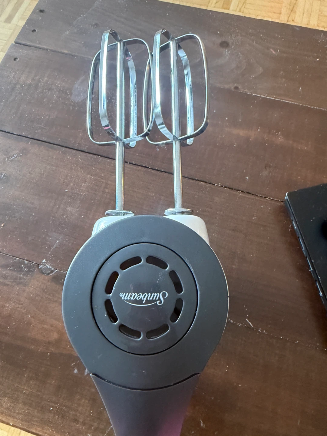 Sunbeam Mixmaster Hand Mixer - photo 2