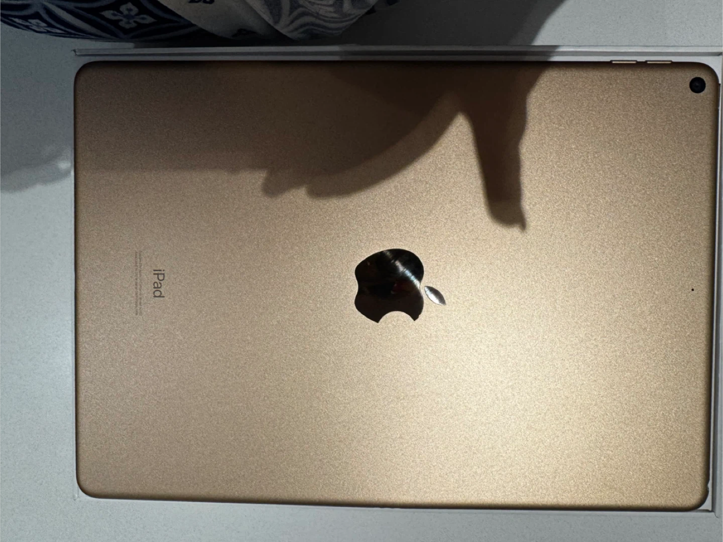 Apple iPad Air 3 Wi-Fi 256GB Gold in great condition - photo 4