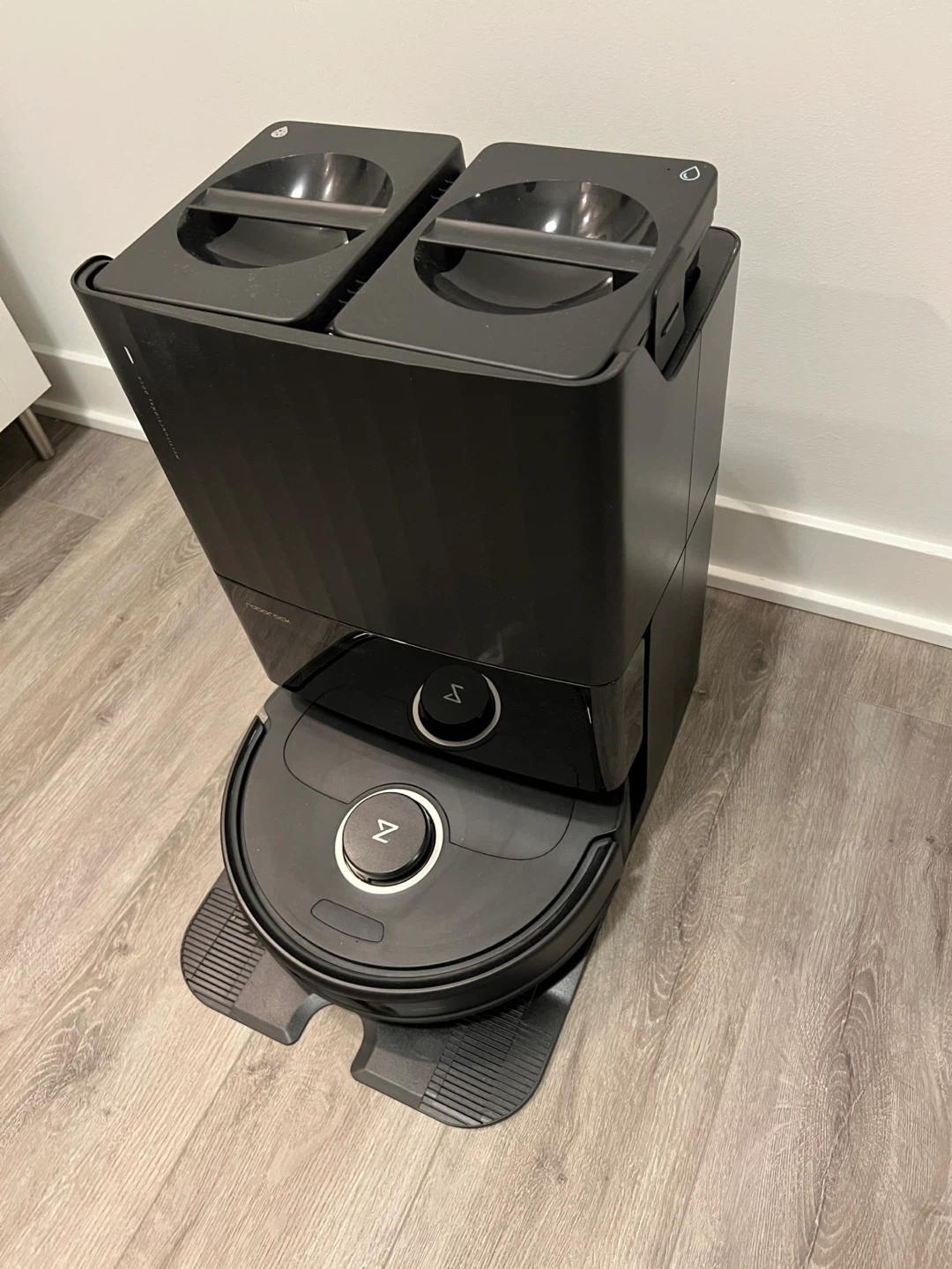 Roborock Qrevo Pro - Robot vacuum & mop - photo 2