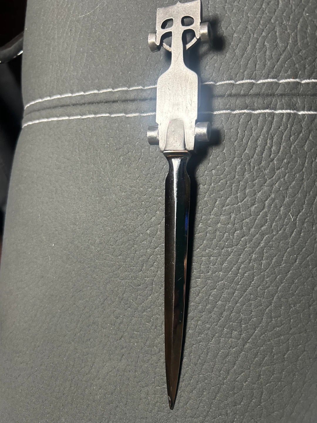 🥕🥕Formula 1 Car Letter Opener - photo 3
