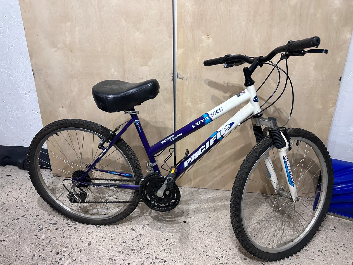 Pacific Voyager Mountain Bike - Shimano Equipped - photo 5