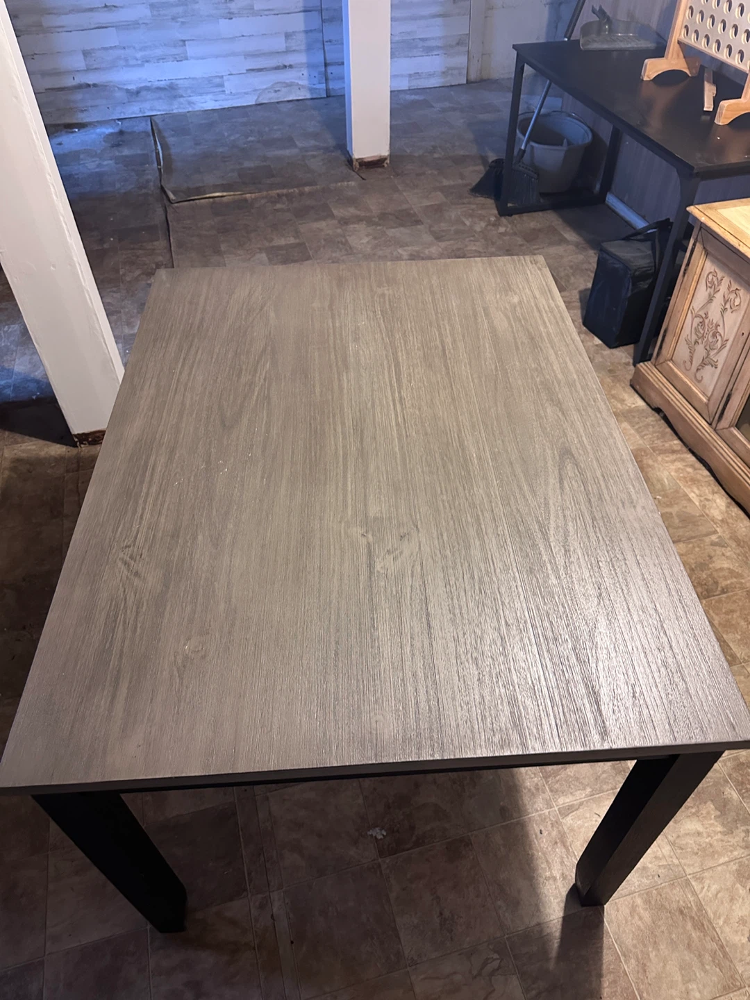Dining Table and Chairs - Gray & Black