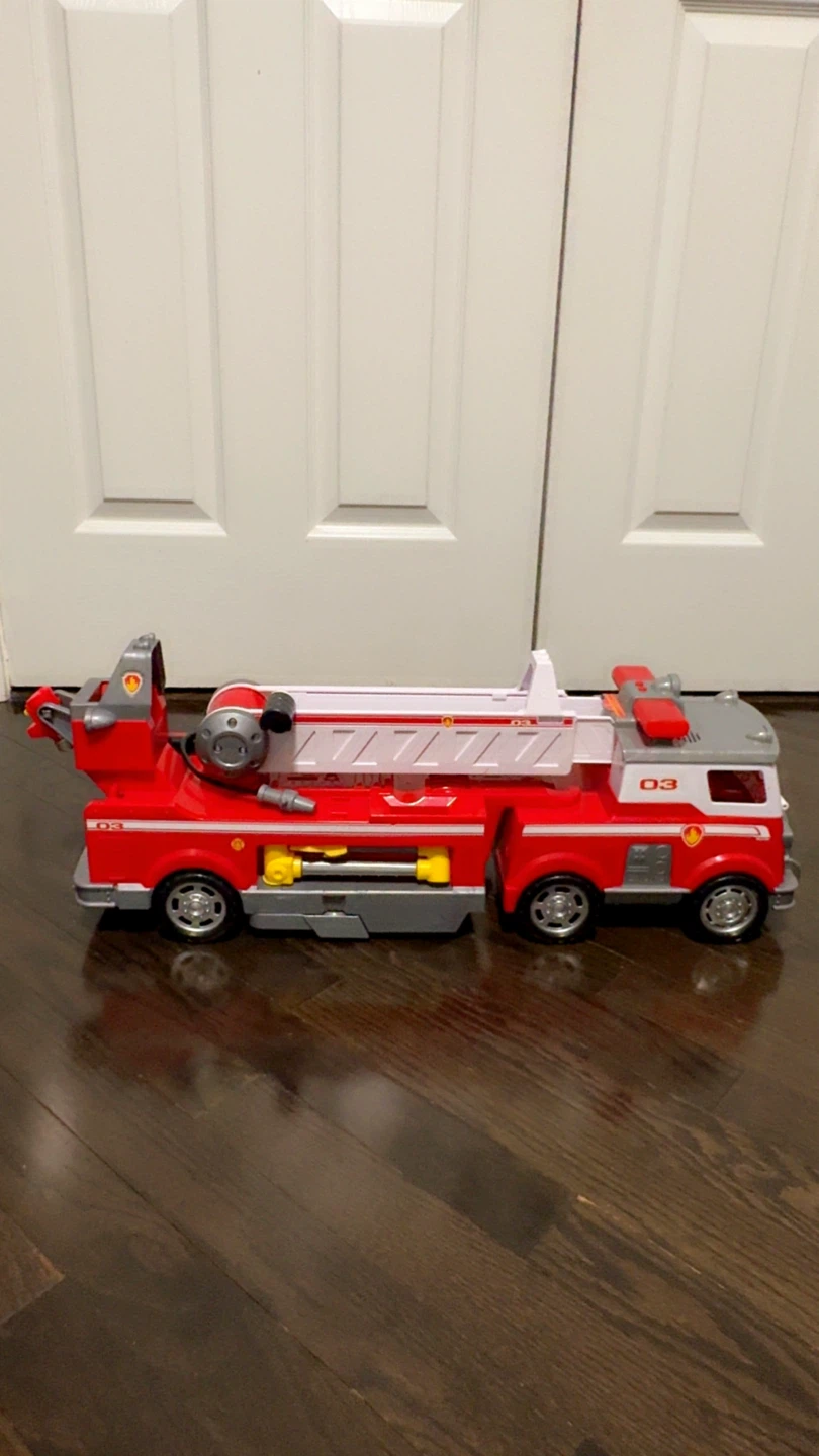 Paw Patrol Marshall's Transforming Fire Truck - photo 2