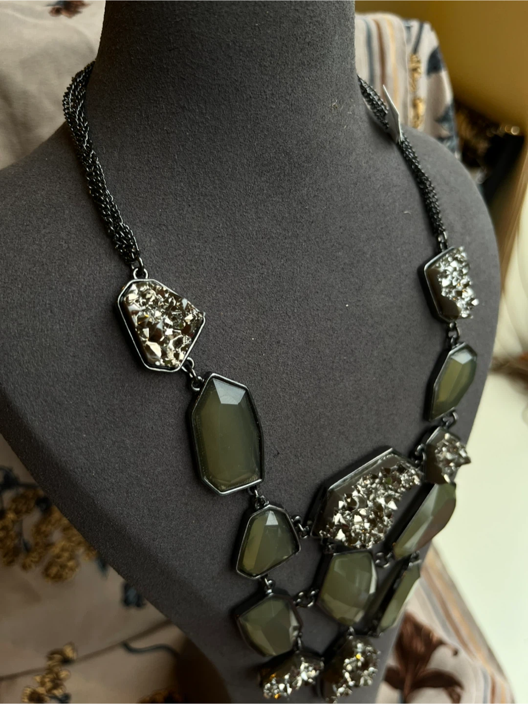 Statement Necklace - Sage Green & Silver - photo 3