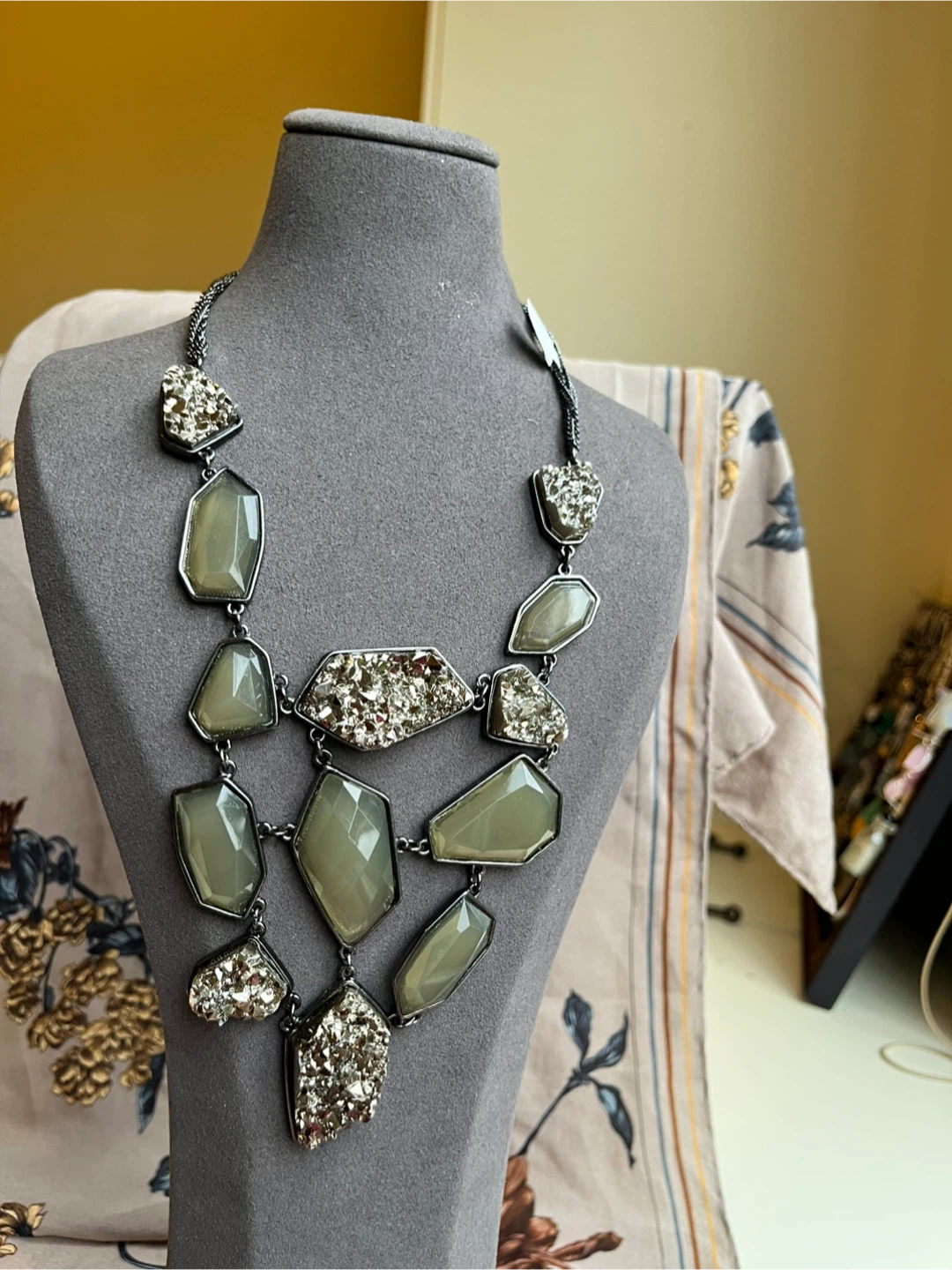 Statement Necklace - Sage Green & Silver - photo 2
