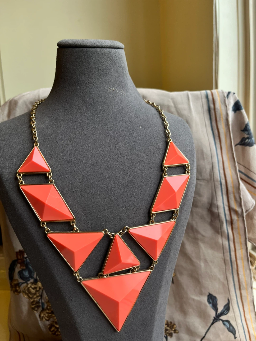 Make an Offer: Coral Geometric Statement Necklace - photo 2
