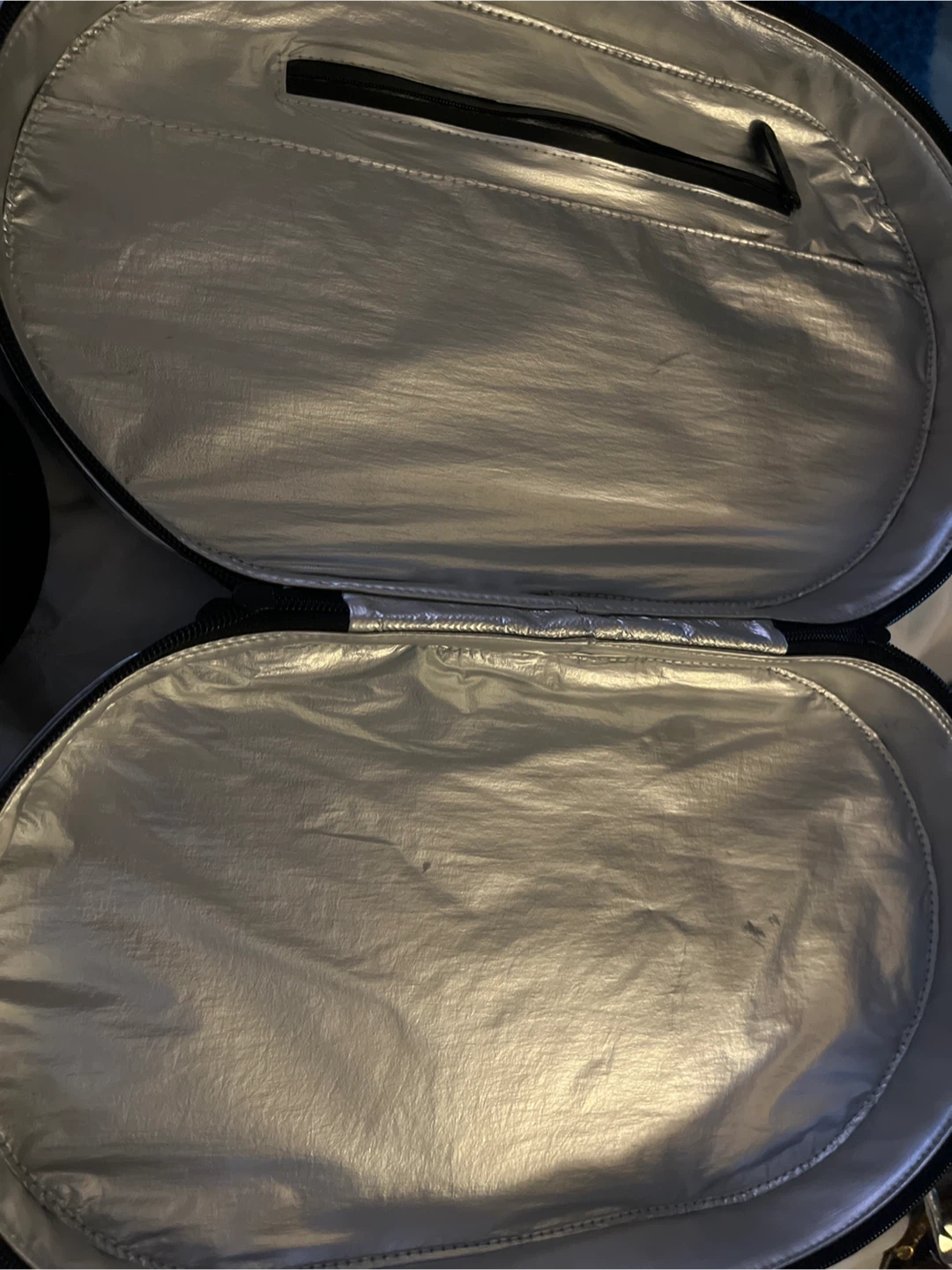 SpoiledChild Jeremy Scott Silver Handbag - photo 5