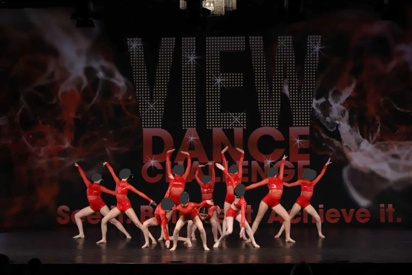 Red dance costume - photo 3