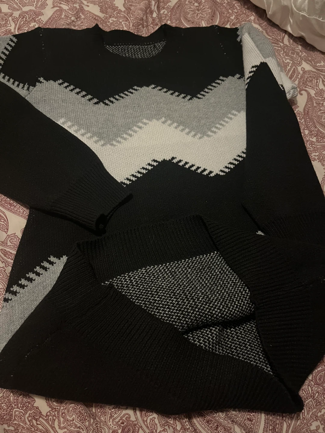Black & Gray Chevron Knit Sweater Dress