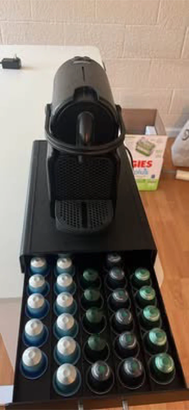 Nespresso Coffee Machine with Pod Drawer+capsules