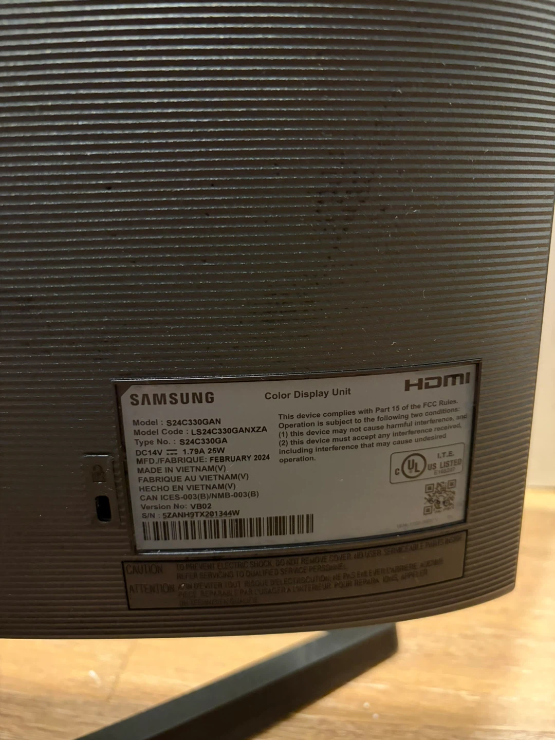 Samsung Essential 24" FHD 100Hz Monitor - photo 3