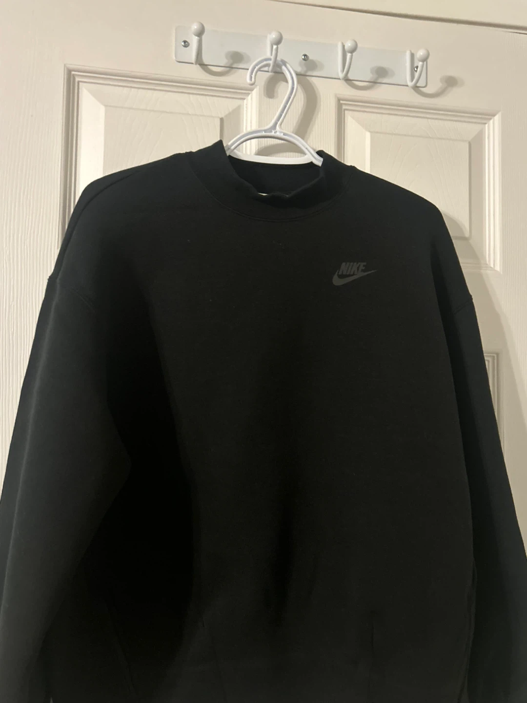 Nike Black Sweatshirt - photo 2