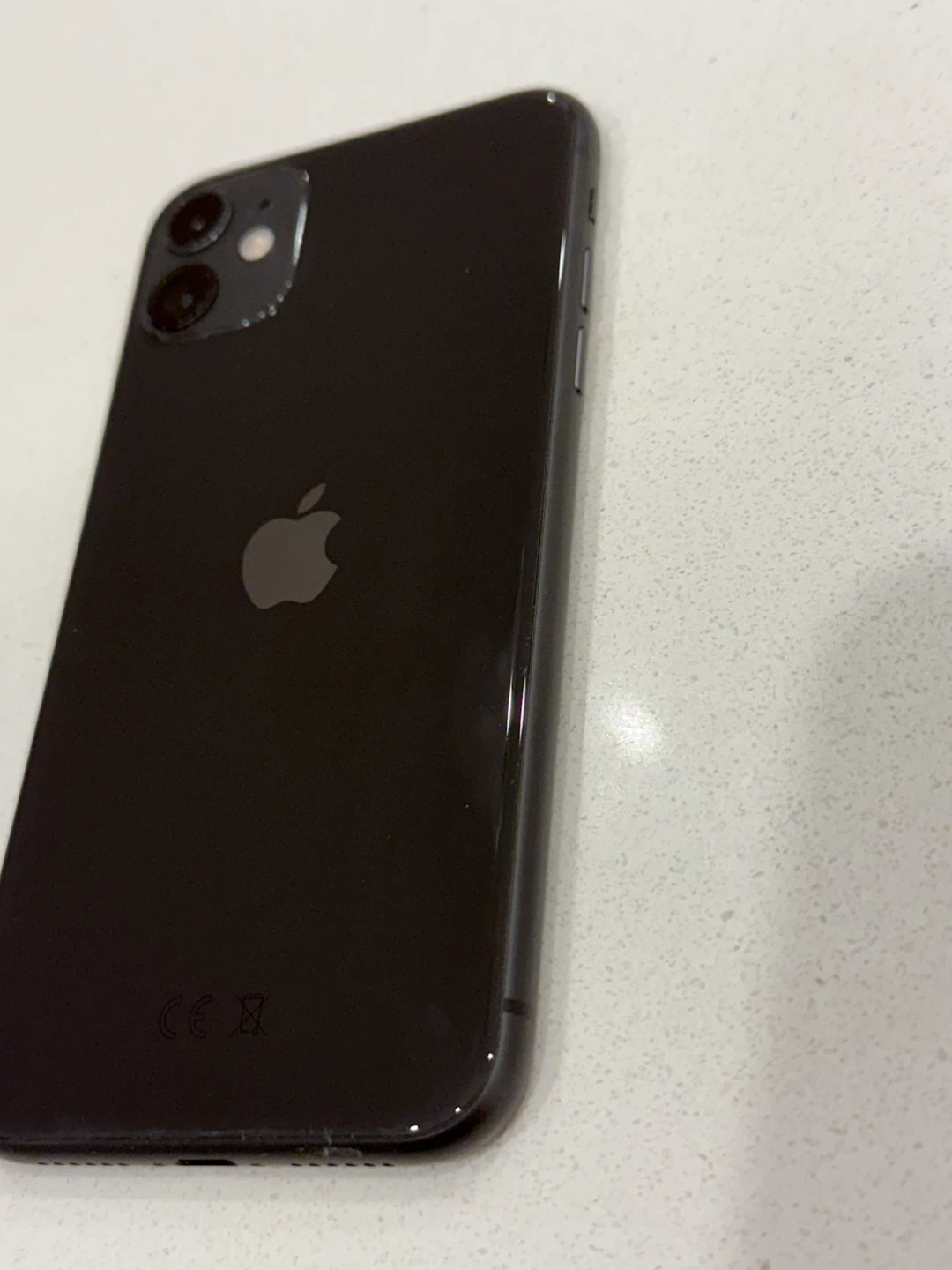Apple iPhone 11 Black - photo 3