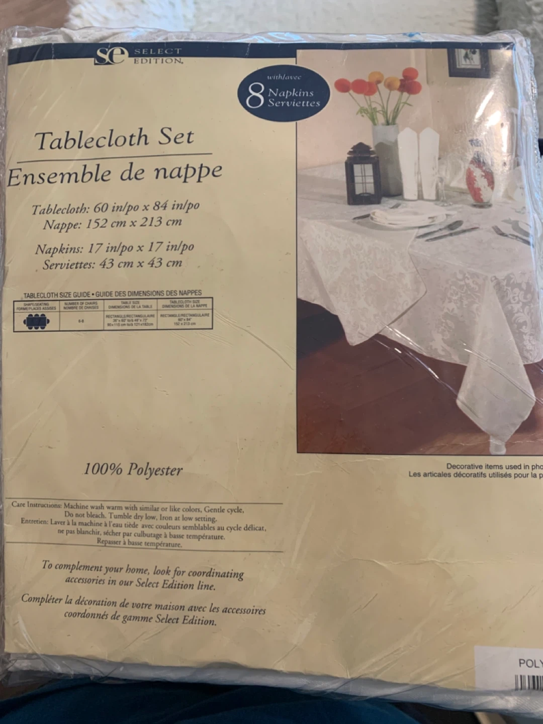 Select Edition Tablecloth Set (60x84 in) NEW - photo 4