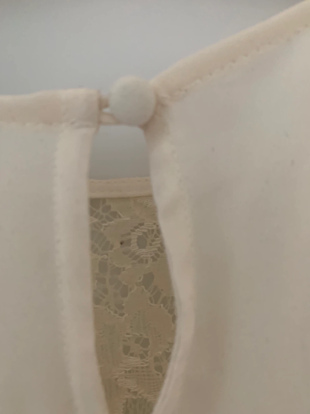 Forever 21 Cream Lace Blouse - Size M - photo 5