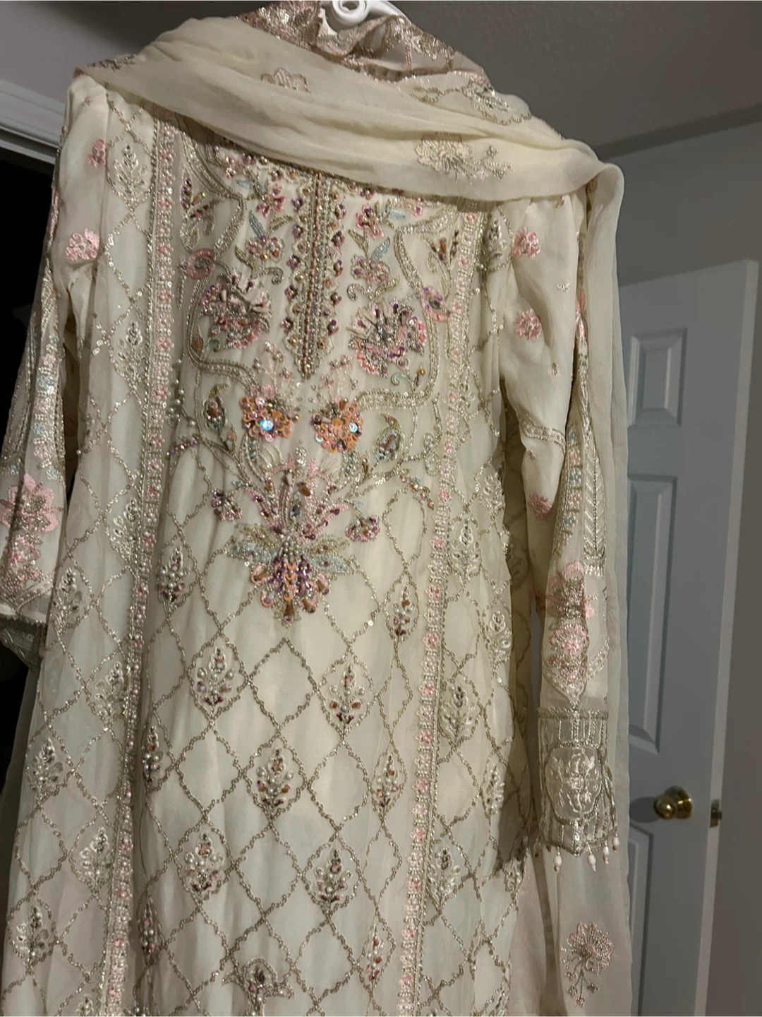 Embroidered Pakistani Salwar Kameez
