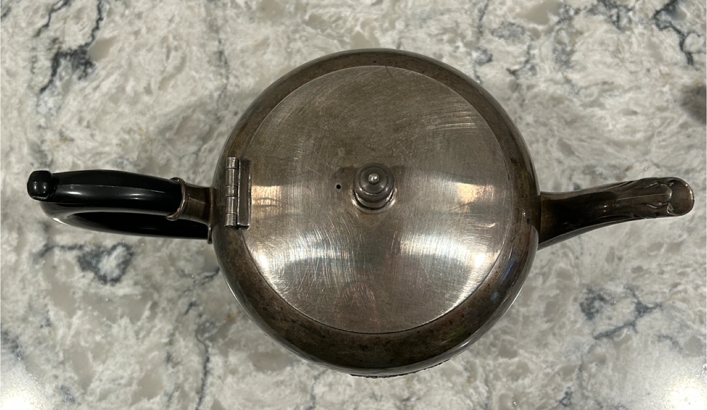 Vintage Wm A Rogers Teapot and Creamer Set - photo 3