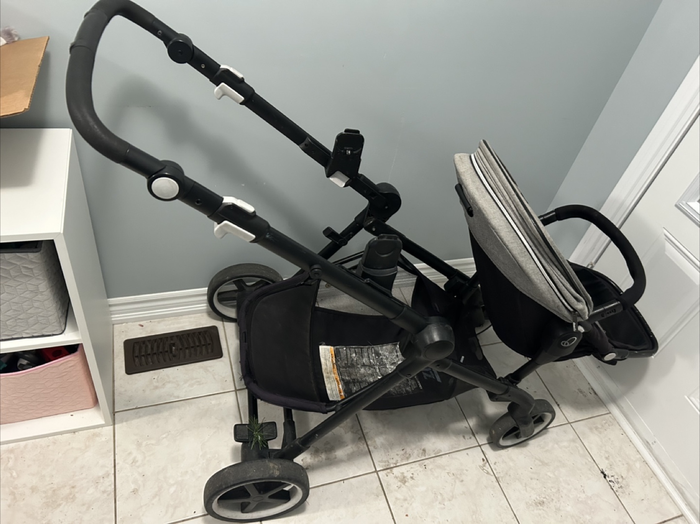 Evenflo Gold SensorSafe Pivot Xpand Travel System - photo 4