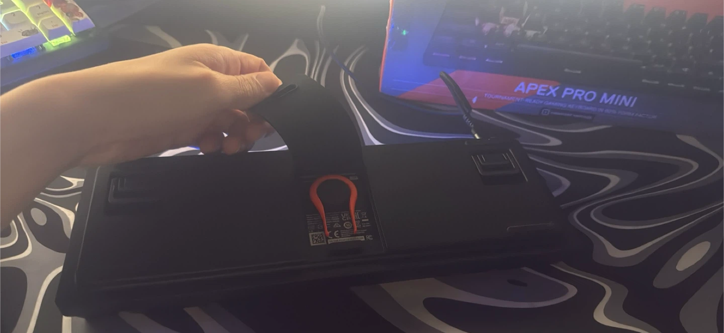 SteelSeries Apex Pro Mini Keyboard - photo 3