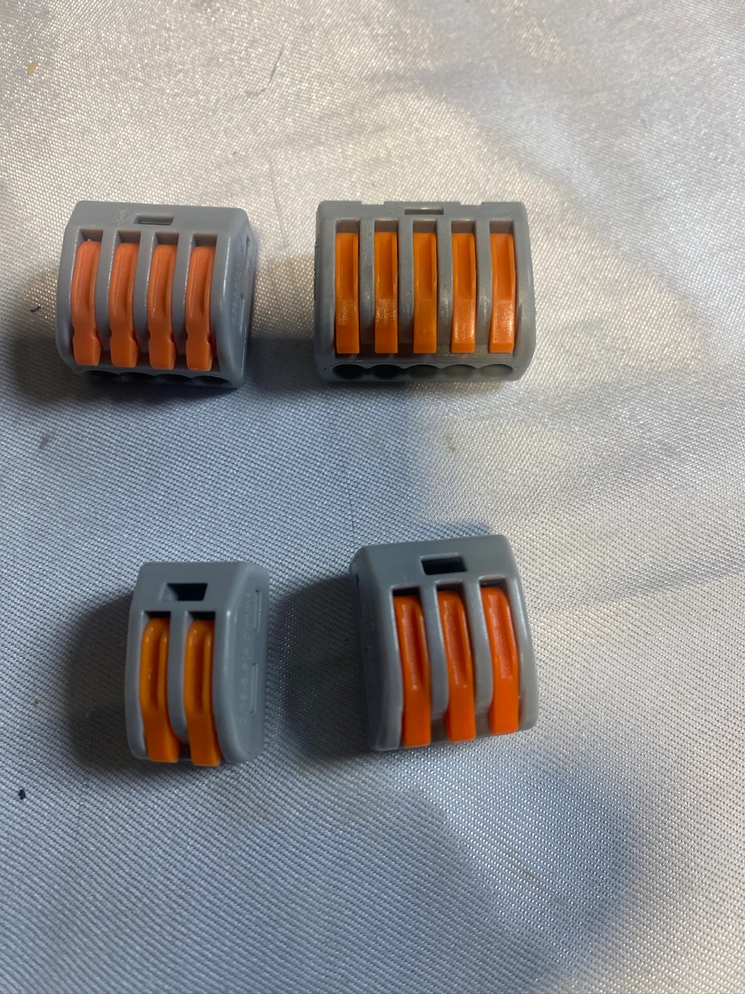 f assorted electrical wire connectors and terminals. - photo 5
