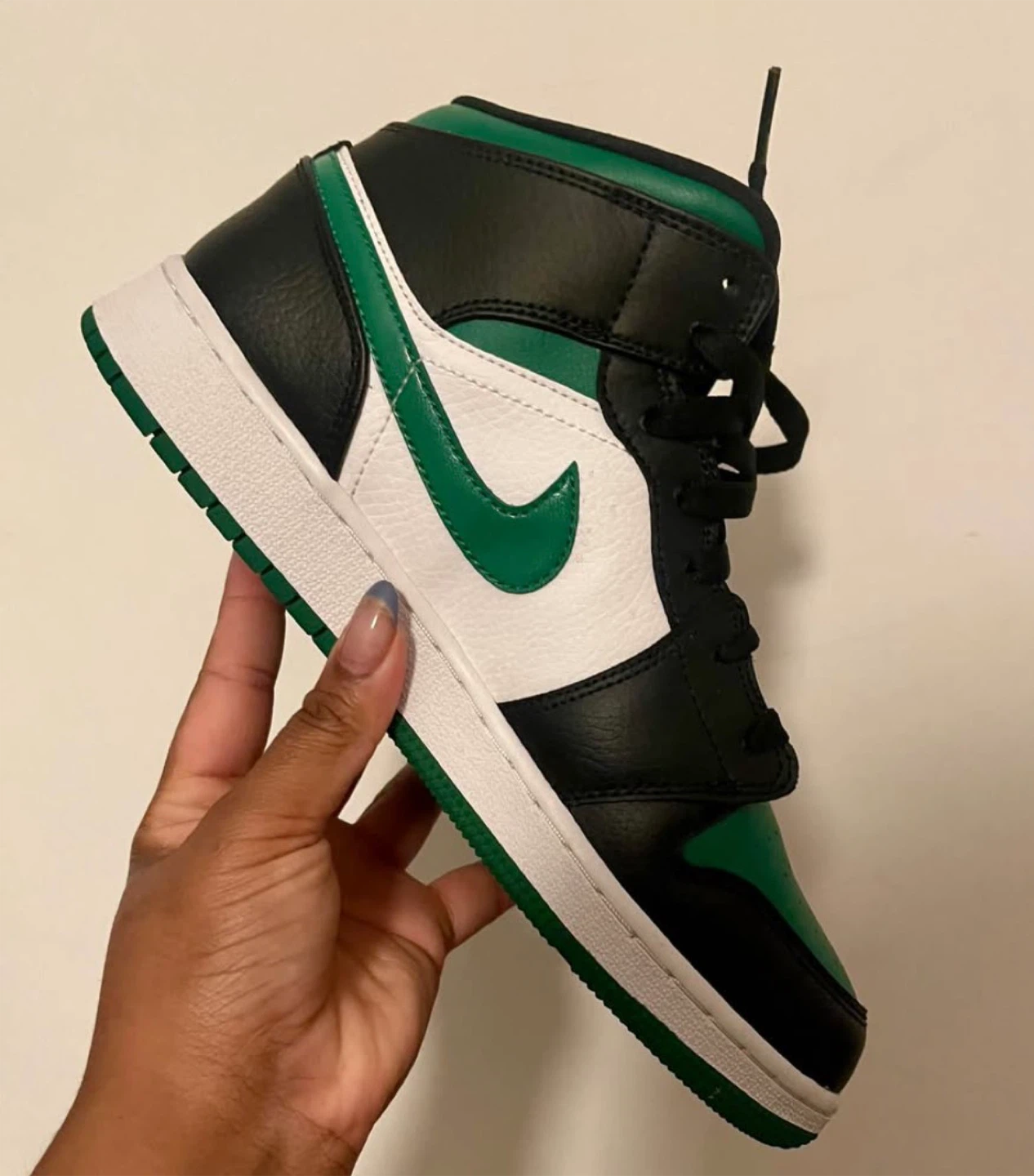 Jordan 1 mids Authentic/various - photo 2