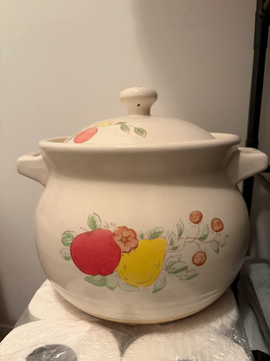 Ceramic Pot with Lid