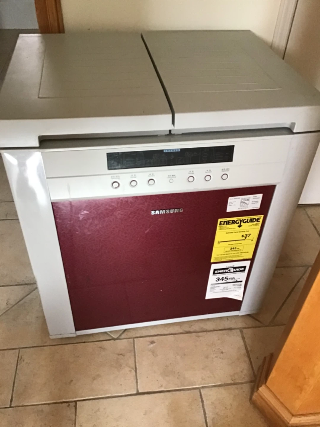 Samsung kimchi refrigerator - Maroon