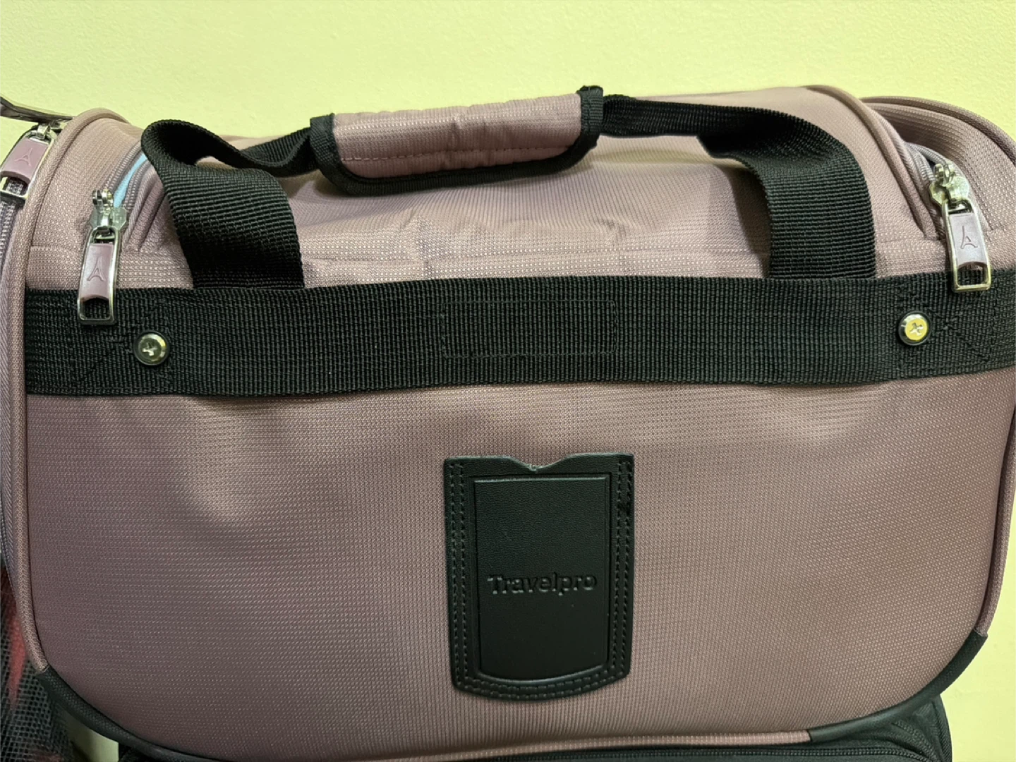 Travelpro Maxlite 5 Overnight Weekender Bag,Orchid Pink Purple - photo 3