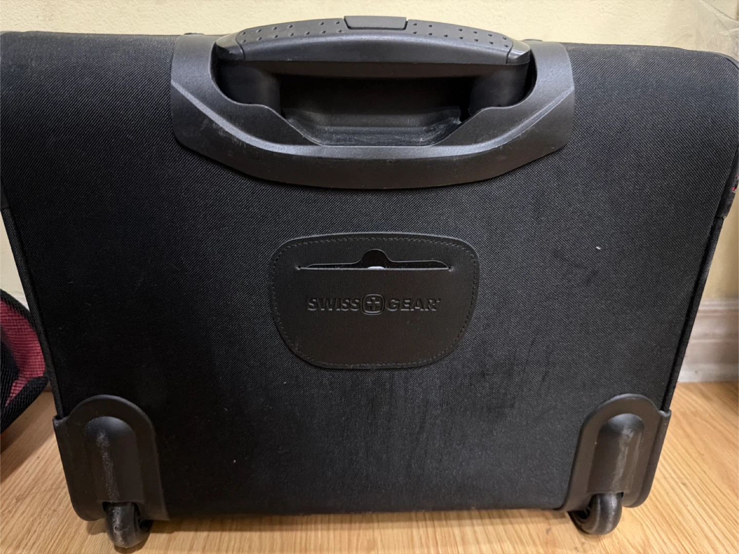 SWISSGEAR International Carry-On Wheeled Black - photo 5