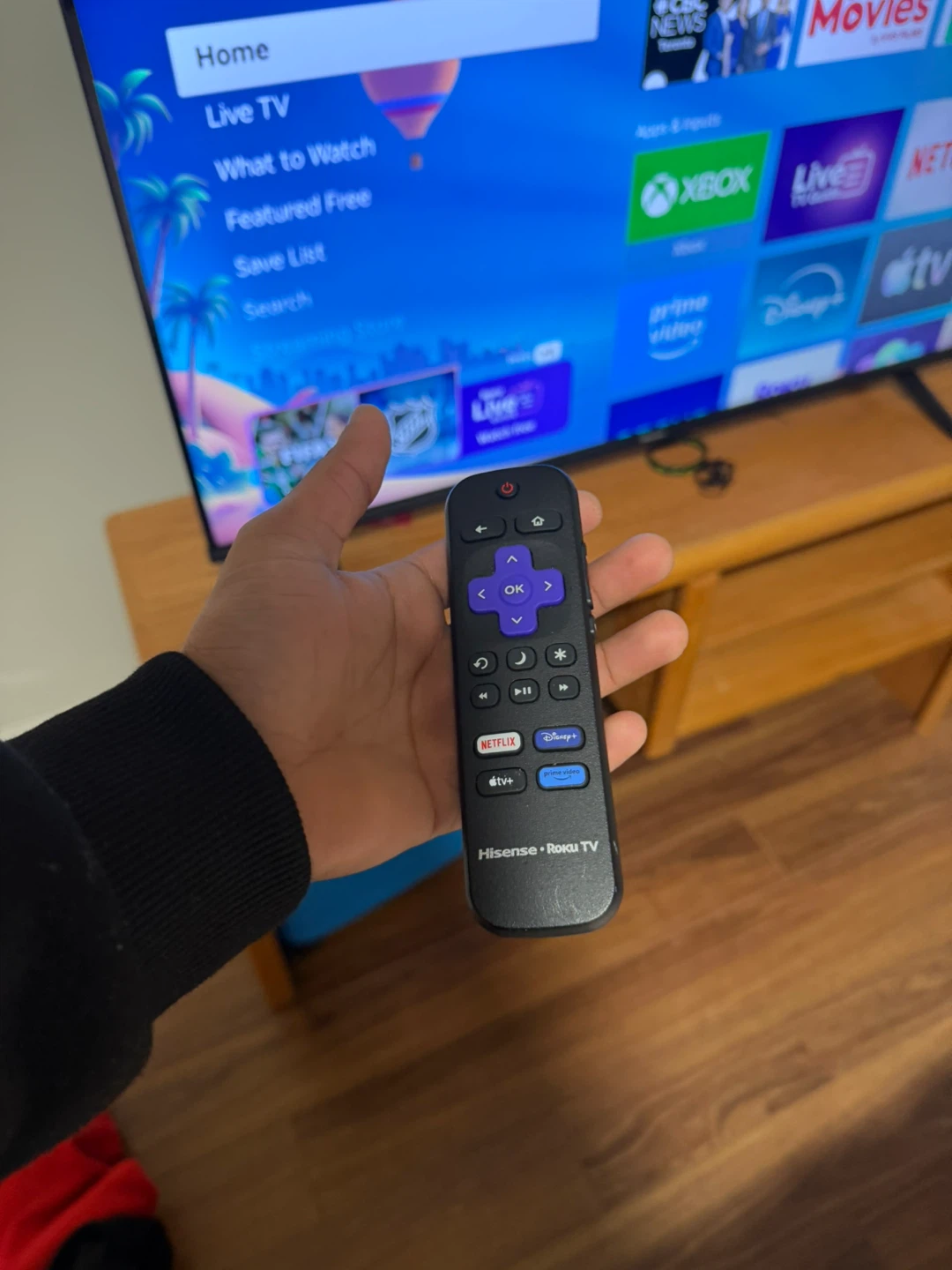 4k Hisense Roku TV - photo 4
