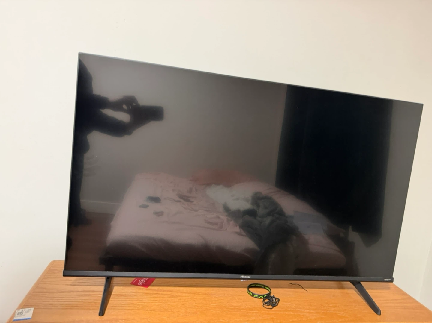 4k Hisense Roku TV - photo 3