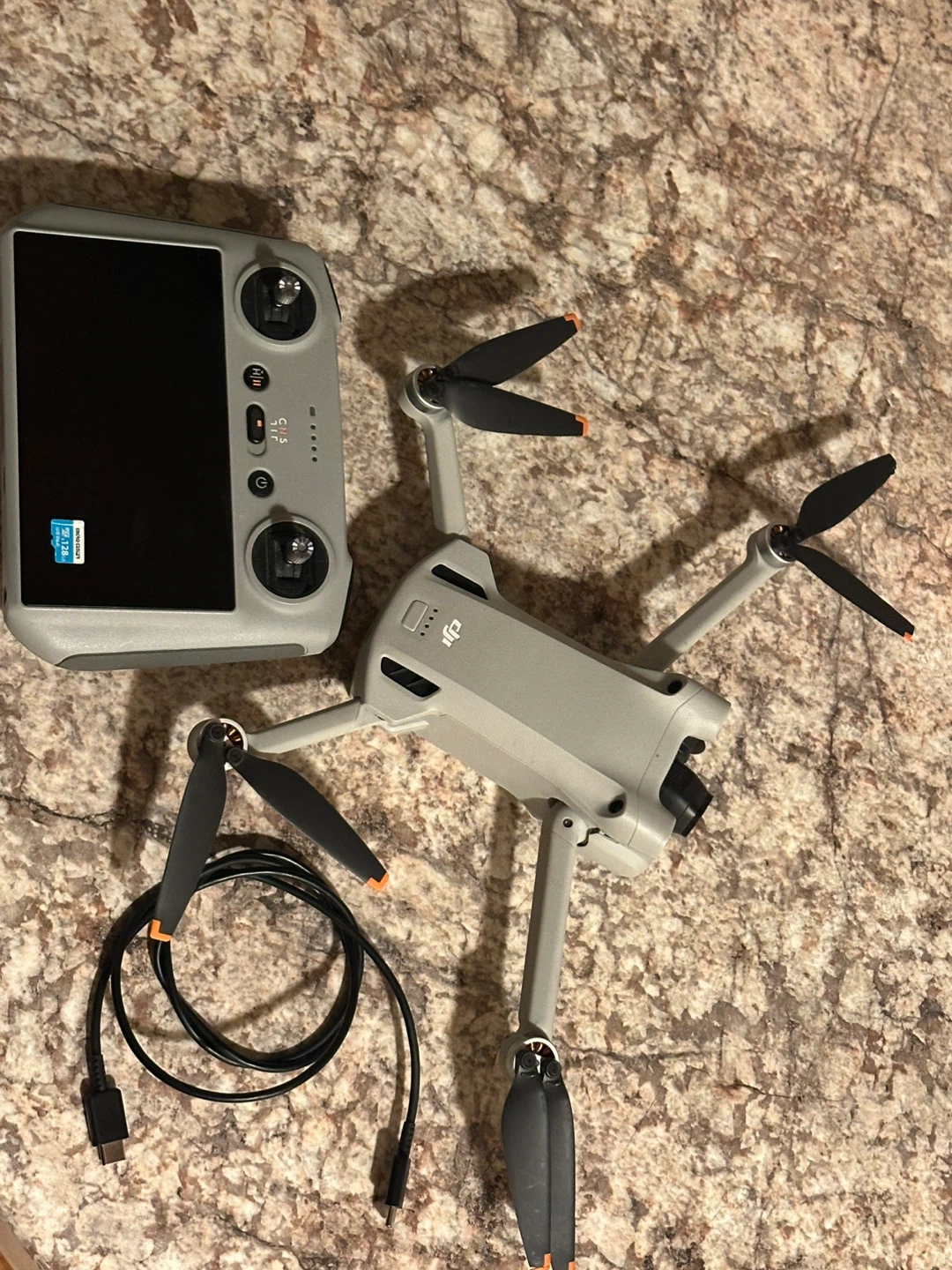 DJI Mini 3 Pro Drone - photo 3