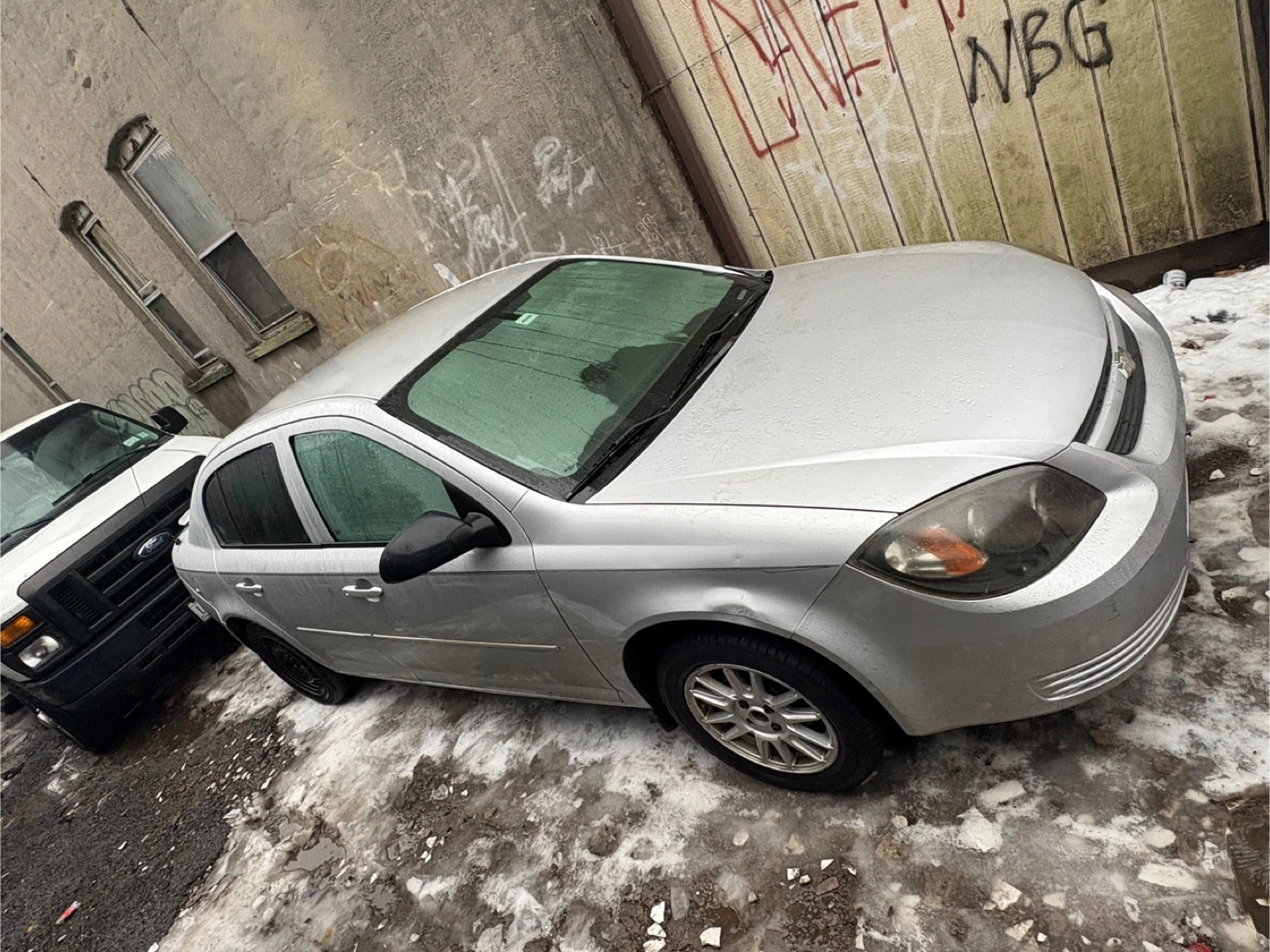Silver Chevrolet Cobalt Sedan