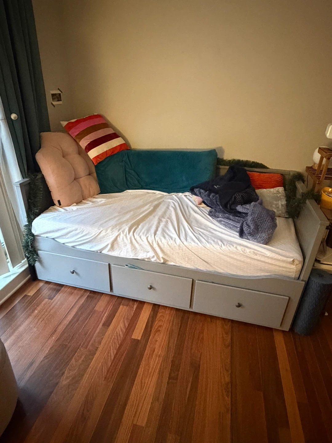 IKEA HEMNES Day Bed Frame with 3 Drawers, Gray - photo 3