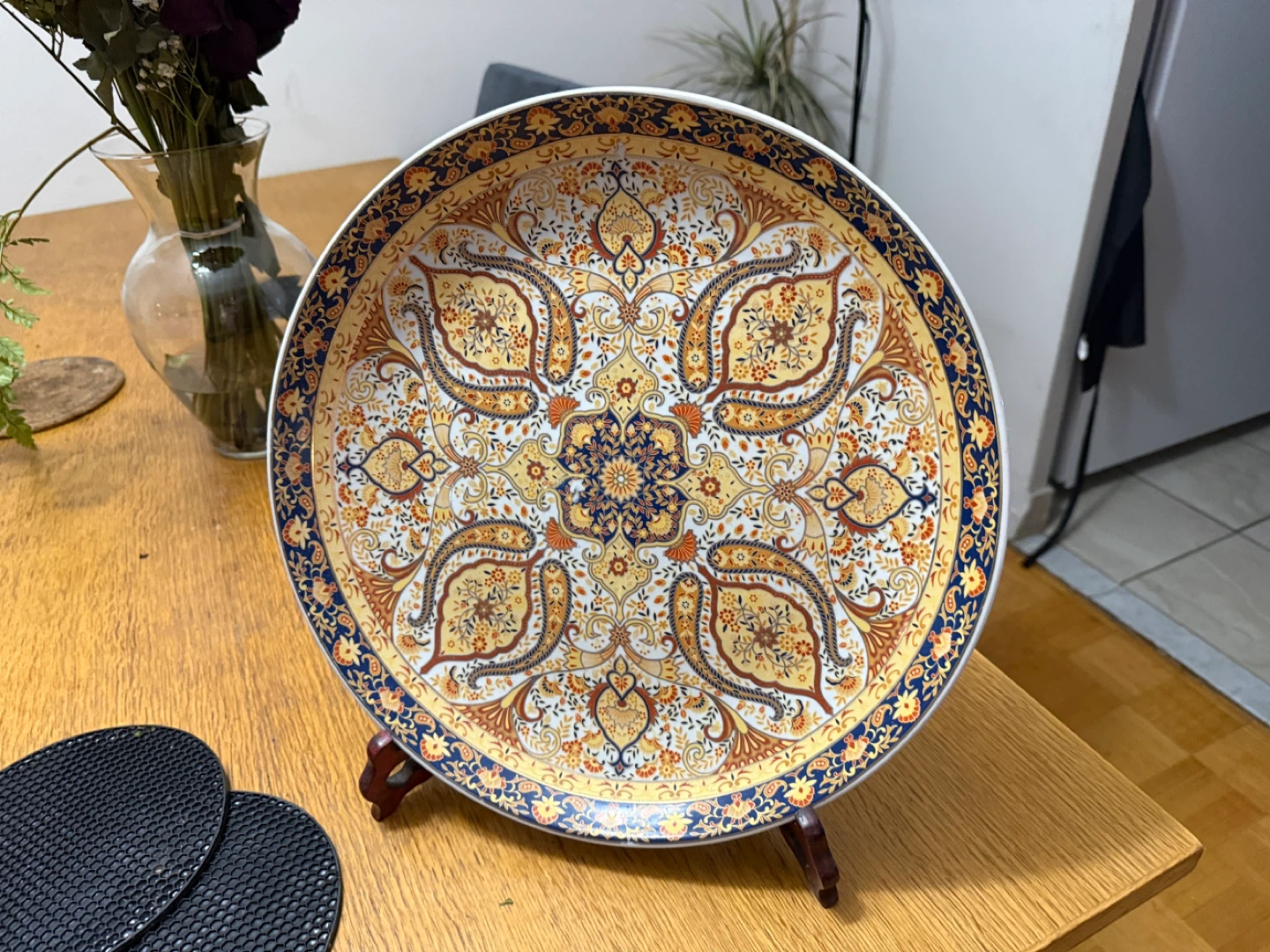 Decorative Plate with Stand & Box