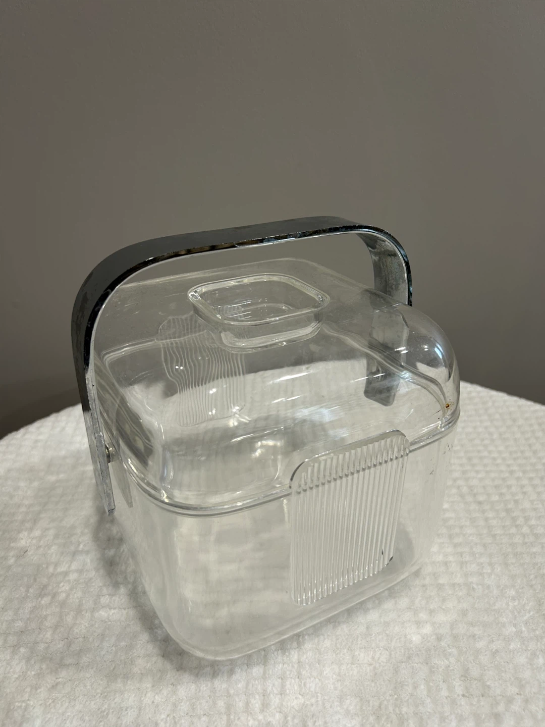 Acrylic Ice Bucket with Lid & liner
