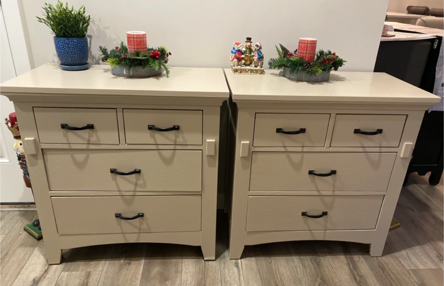 Hardwood King Nightstands Pair Taupe & Black