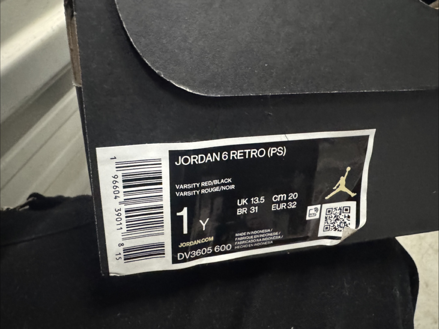 Jordan 6 Retro (PS) Varsity Red/Black Size 1Y - photo 2