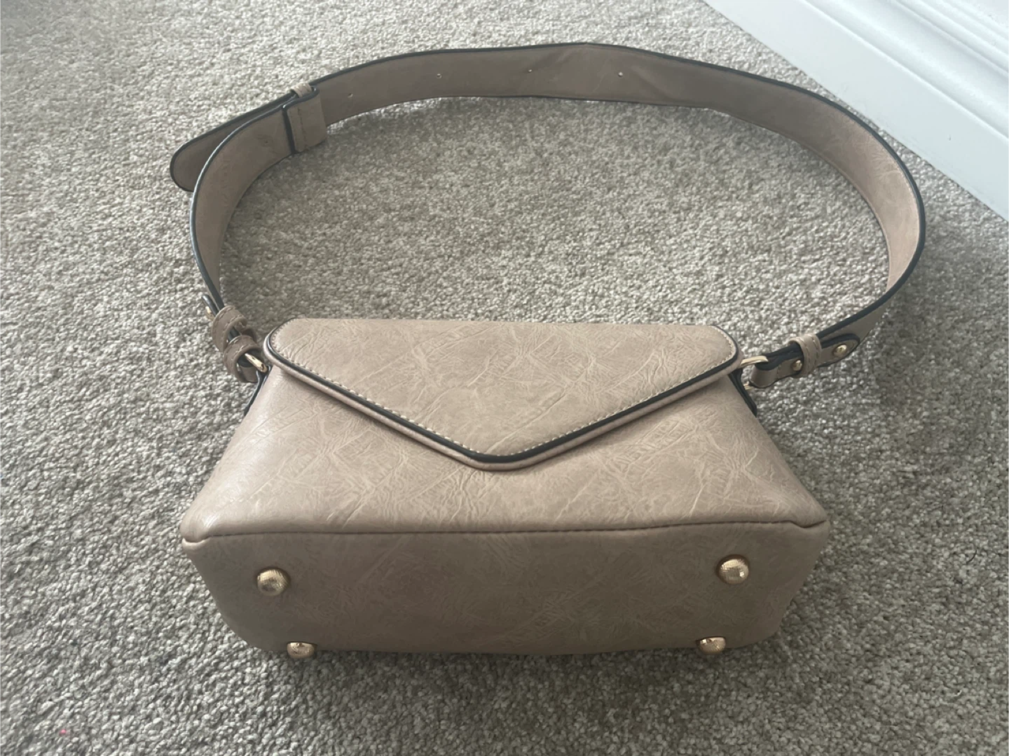 Beige Envelope Style Crossbody Bag - photo 4