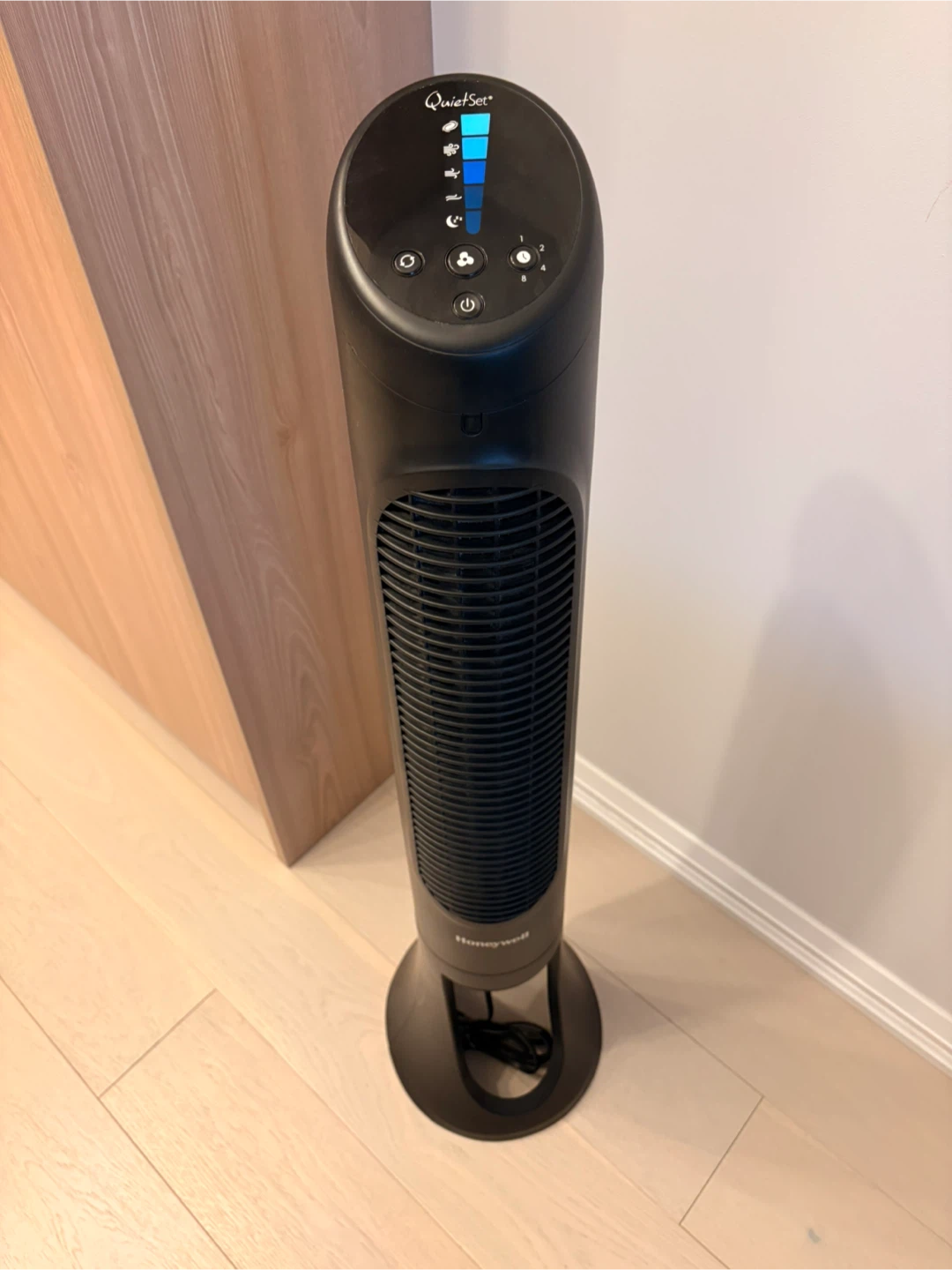 Honeywell QuietSet Tower Fan – Good Condition - photo 2