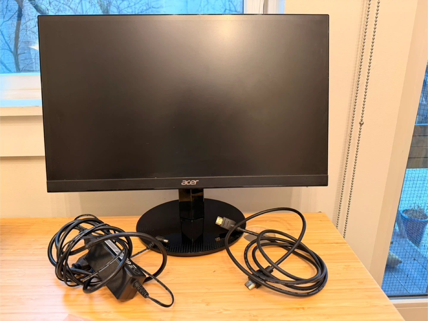 Acer SB220Q bi 22-inch LCD Monitor